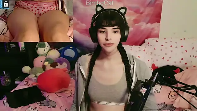 Snapshot of BimboCat chatting on 10/31/25, 03:52 BimboCat online show from 10/31/25, 03:52
