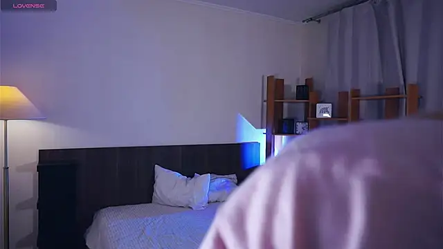 Snapshot of DierdreJacobsohn chatting on 10/31/25, 07:27 DierdreJacobsohn online show from 10/31/25, 07:27