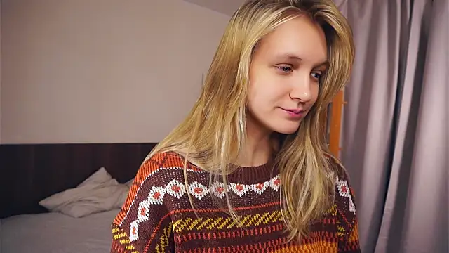 Snapshot of DierdreJacobsohn chatting on 11/30/25, 06:36 DierdreJacobsohn online show from 11/30/25, 06:36