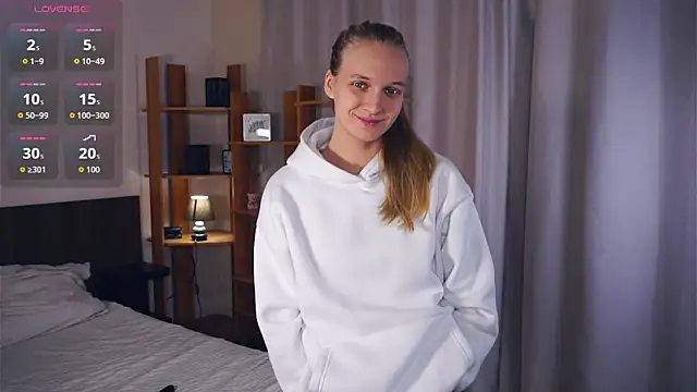 Snapshot of DierdreJacobsohn chatting on 12/14/25, 06:19 DierdreJacobsohn online show from 12/14/25, 06:19