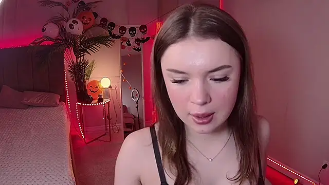 Alice Bloome online show from 11/01/25, 05:47