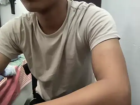 Isamperry69 online show from 11/06/25, 07:23