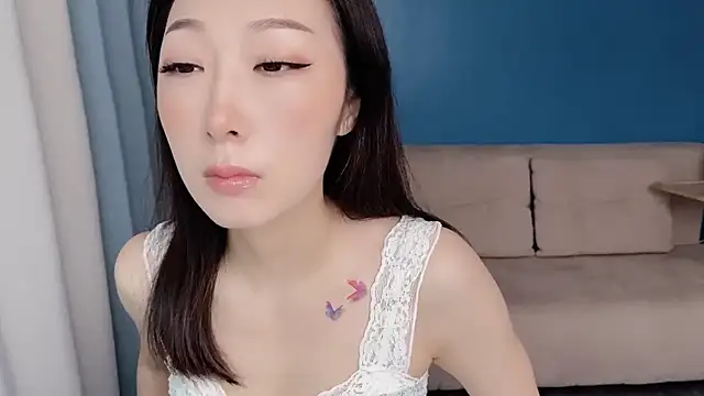 ella55-- online show from 05/28/26, 01:02