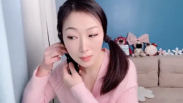 Snapshot of ella55-- chatting on 02/27/26, 01:06 ella55-- online show from 02/27/26, 01:06