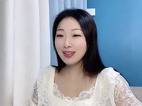 ella55-- online show from 11/18/25, 12:59