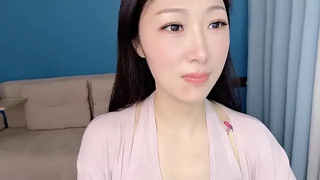 ella55-- online show from 03/28/26, 01:17