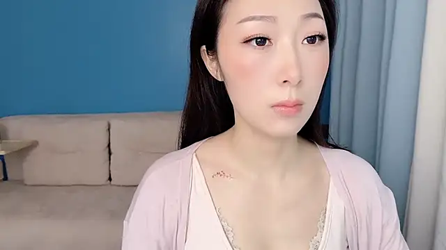 ella55-- online show from 04/05/26, 01:01