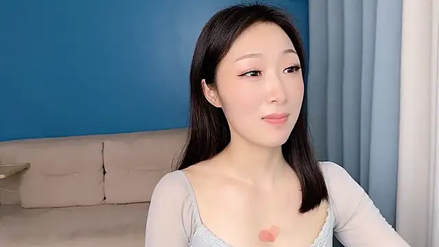 ella55-- online show from 04/11/26, 07:45