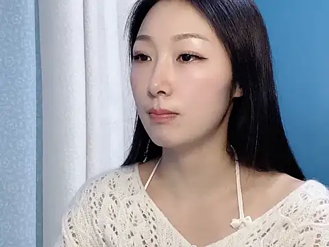 ella55-- online show from 11/14/25, 03:54