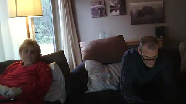 Sylviastar46 online show from 11/26/25, 08:25