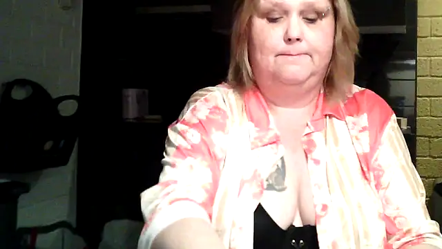 Sylviastar46 online show from 03/06/26, 08:26