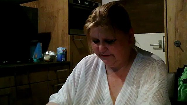 Sylviastar46 online show from 03/23/26, 09:03