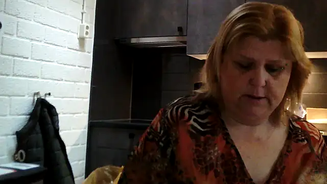 Sylviastar46 online show from 03/11/26, 08:19