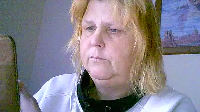 Sylviastar46 online show from 11/19/25, 08:36