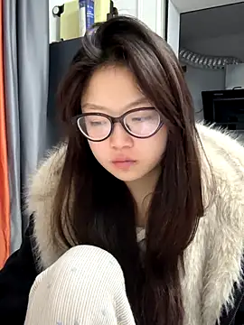 xiaojingzi66 online show from 12/02/25, 11:34