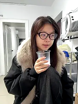 xiaojingzi66 online show from 11/30/25, 03:24