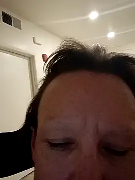 Karebearz1 online show from 03/28/26, 11:00