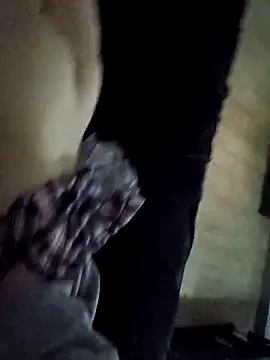 Karebearz1 online show from 11/11/25, 09:15