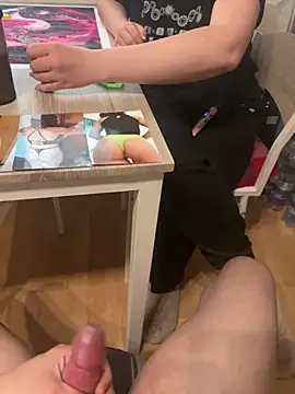 Teeny-Slut18 online show from 06/15/26, 07:19