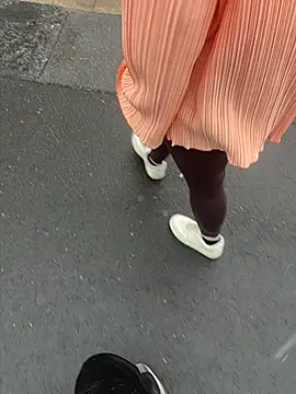 Teeny-Slut18 online show from 05/31/26, 09:37