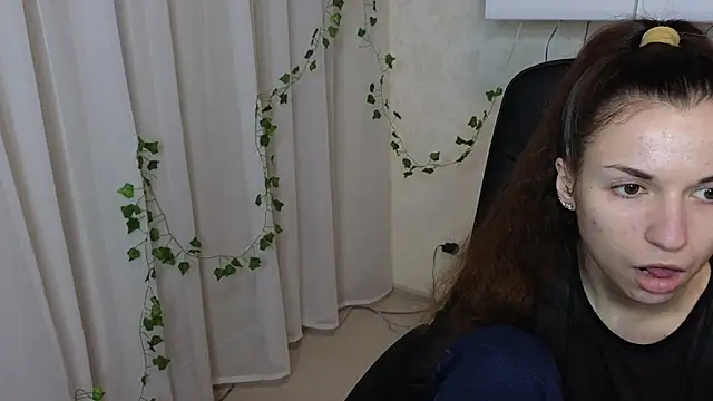 Ulyanix online show from 02/15/26, 05:08