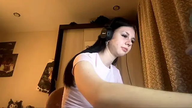 AnGallo online show from 11/17/25, 06:12