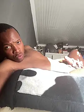 Snapshot of 159calvin chatting on 02/04/26, 05:02 159calvin online show from 02/04/26, 05:02