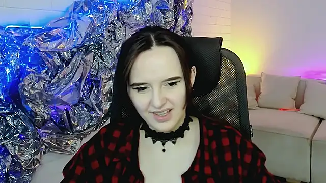 IreneBailey online show from 11/22/25, 09:08