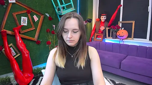 Snapshot of IreneBailey chatting on 10/30/25, 09:29 IreneBailey online show from 10/30/25, 09:29