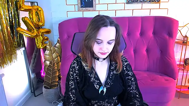 IreneBailey online show from 11/07/25, 09:03