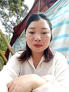 julybe online show from 04/04/26, 07:59