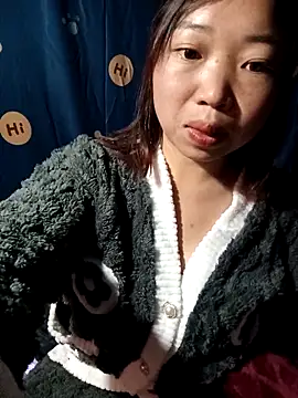 julybe online show from 01/16/26, 04:44