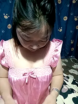 julybe online show from 11/12/25, 01:21