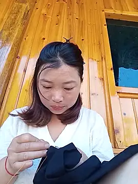 julybe online show from 05/26/26, 07:50