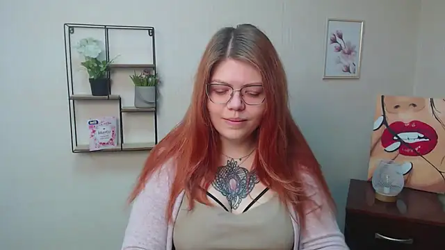 Snapshot of Lina_ri_ chatting on 11/09/25, 07:56 Lina ri online show from 11/09/25, 07:56