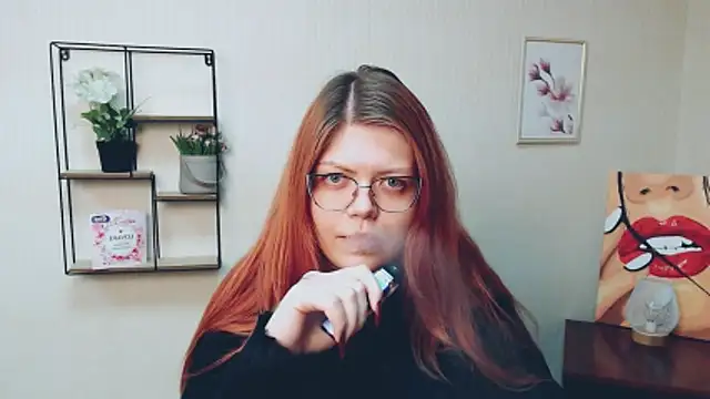 Snapshot of Lina_ri_ chatting on 10/30/25, 07:00 Lina ri online show from 10/30/25, 07:00