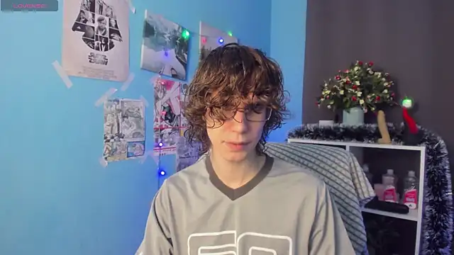 LeoBensyten online show from 12/18/25, 02:32