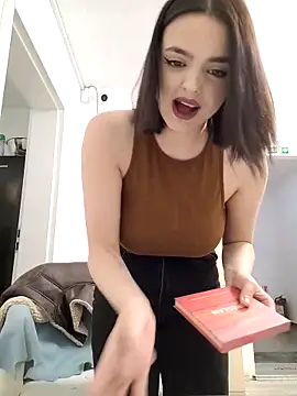 SidneyPuff online show from 04/05/26, 05:14