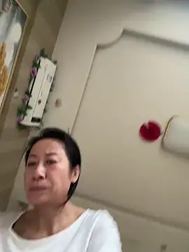 aniani11 online show from 04/03/26, 08:32