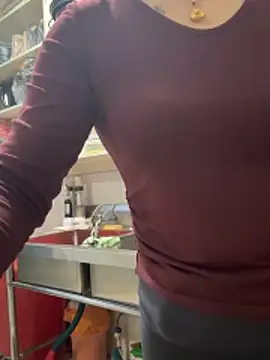 aniani11 online show from 02/13/26, 08:36