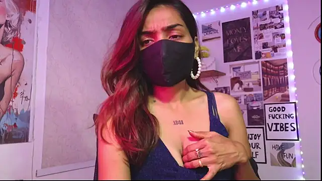 Saloni9 online show from 04/03/26, 04:13