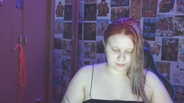 Snapshot of FoxPlayXX chatting on 07/15/26, 09:22 FoxPlayXX online show from 07/15/26, 09:22