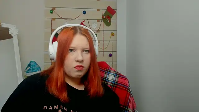 FoxPlayXX online show from 12/04/25, 10:20