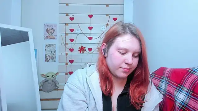 FoxPlayXX online show from 04/13/26, 08:35