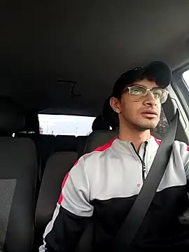 KaTorino online show from 10/30/25, 07:28