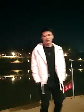 tian7788 online show from 12/18/25, 02:21