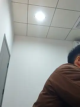 Snapshot of tian7788 chatting on 01/13/26, 01:37 tian7788 online show from 01/13/26, 01:37