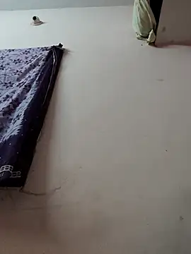 pujapujarrrr online show from 11/06/25, 08:13