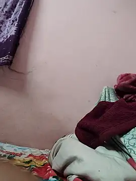 pujapujarrrr online show from 11/05/25, 05:38