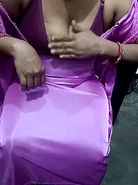 Snapshot of somagya chatting on 10/30/25, 09:07 somagya online show from 10/30/25, 09:07